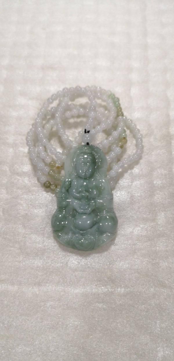 古玩玉器觀音拍賣,當前價格567元