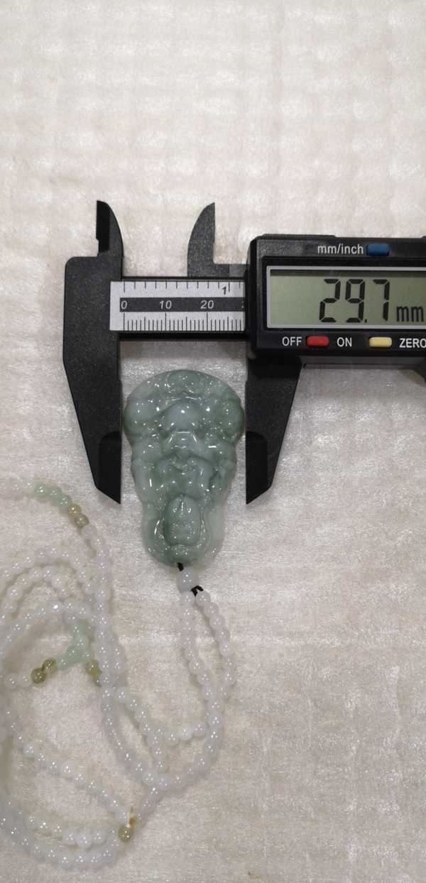 古玩玉器觀音拍賣,當前價格567元