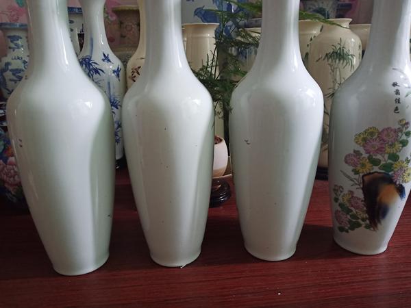 古玩陶瓷梅蘭竹菊拍賣,當(dāng)前價(jià)格266元