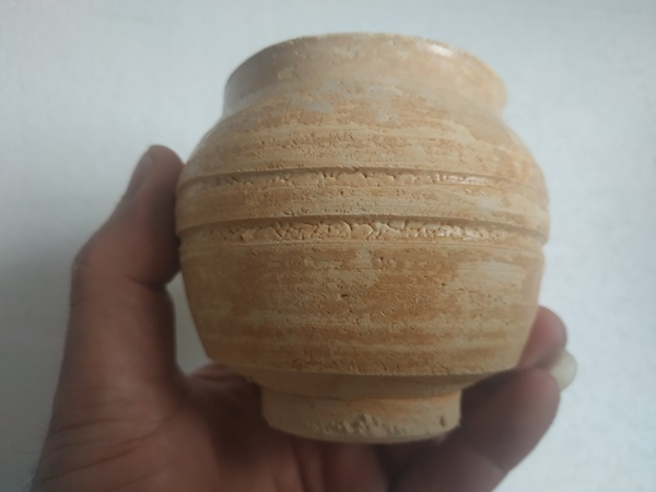 古玩陶瓷影青罐拍賣(mài),當(dāng)前價(jià)格388元