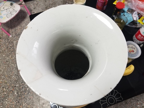 古玩陶瓷民國粉彩人物瓶拍賣,當前價格500元