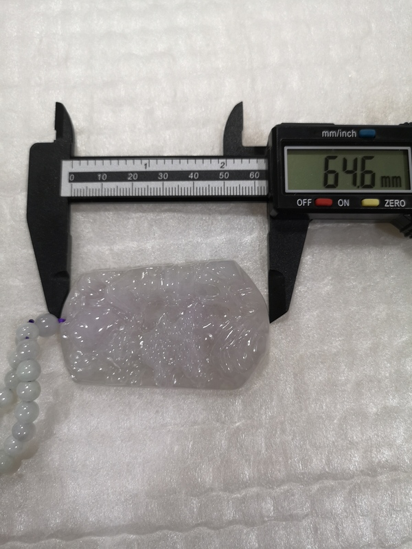 古玩玉器山水牌子拍賣,當前價格1200元