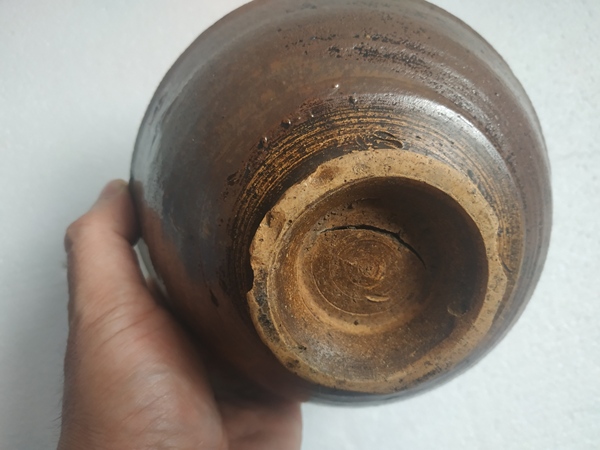 古玩陶瓷清代磁州窯醬釉碗拍賣,當(dāng)前價(jià)格249元