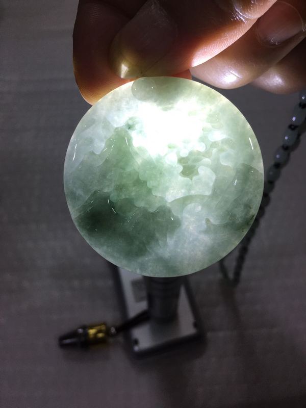 古玩玉器山水牌子拍賣,當前價格680元