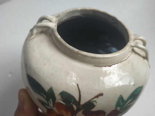 古玩陶瓷彩繪花卉紋四系罐拍賣,當前價格268元