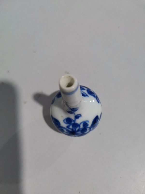 古玩陶瓷康熙青花天球瓶拍賣,當前價格968元