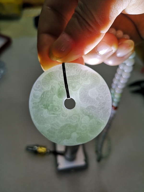 古玩玉器龍紋翠璧拍賣,當(dāng)前價格1688元