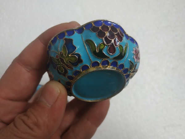 古玩陶瓷景泰藍掐絲琺瑯粉盒拍賣,當前價格168元