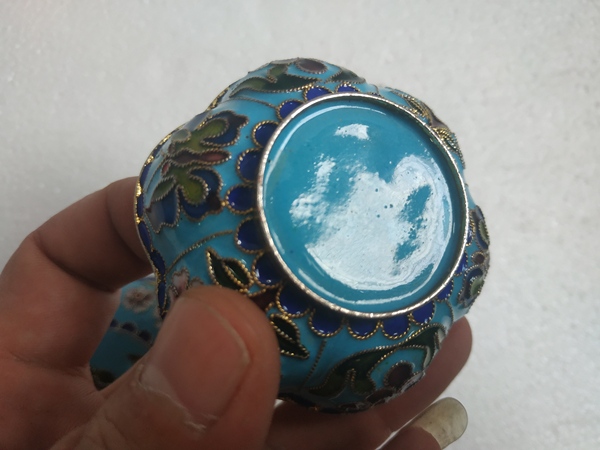 古玩陶瓷景泰藍掐絲琺瑯粉盒拍賣,當前價格168元