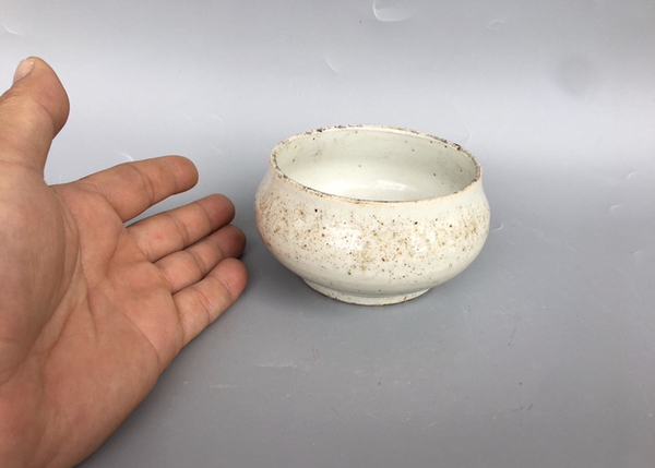 古玩陶瓷清早期.白釉缽拍賣,當前價格680元