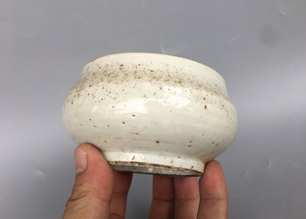 古玩陶瓷清早期.白釉缽拍賣,當前價格680元
