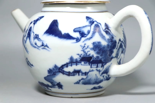 古玩陶瓷青花山水紋執壺拍賣,當前價格7800元