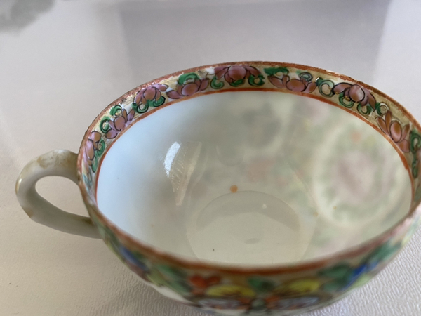 古玩陶瓷廣彩花卉紋杯碟一套拍賣，當(dāng)前價格888元