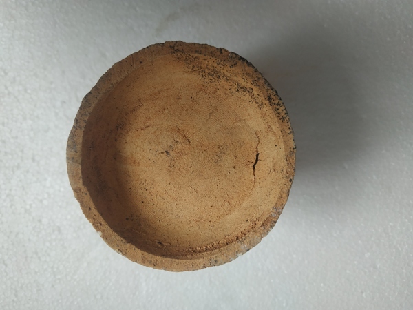 古玩陶瓷南宋福建窯口出筋花盆拍賣,當(dāng)前價格1288元