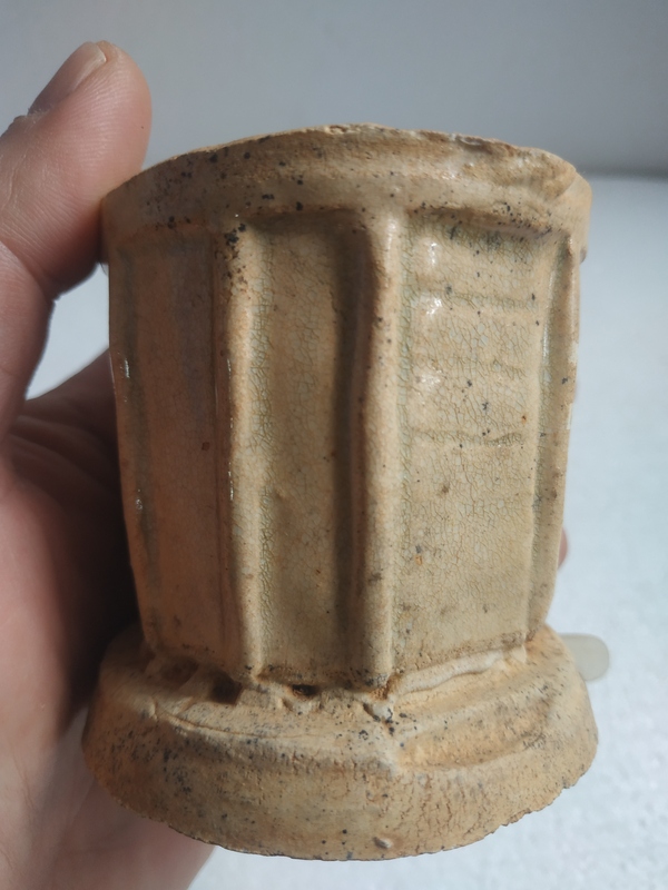 古玩陶瓷南宋福建窯口出筋花盆拍賣,當(dāng)前價格1288元