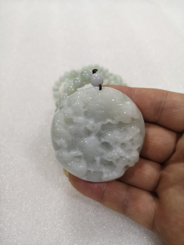 古玩玉器山水牌子拍賣,當前價格850元