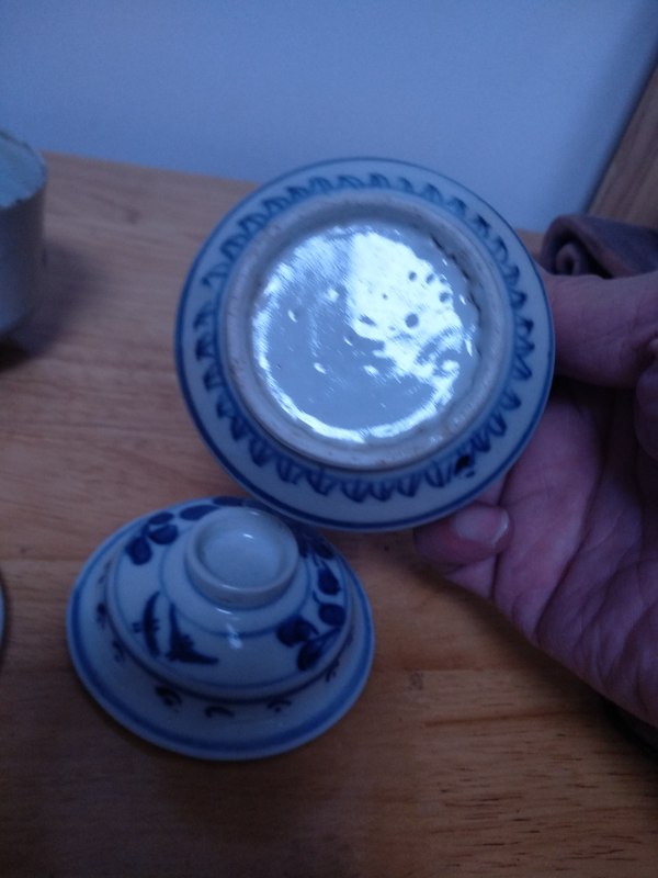 古玩陶瓷清乾隆花卉紋青花蓋罐拍賣,當前價格1888元