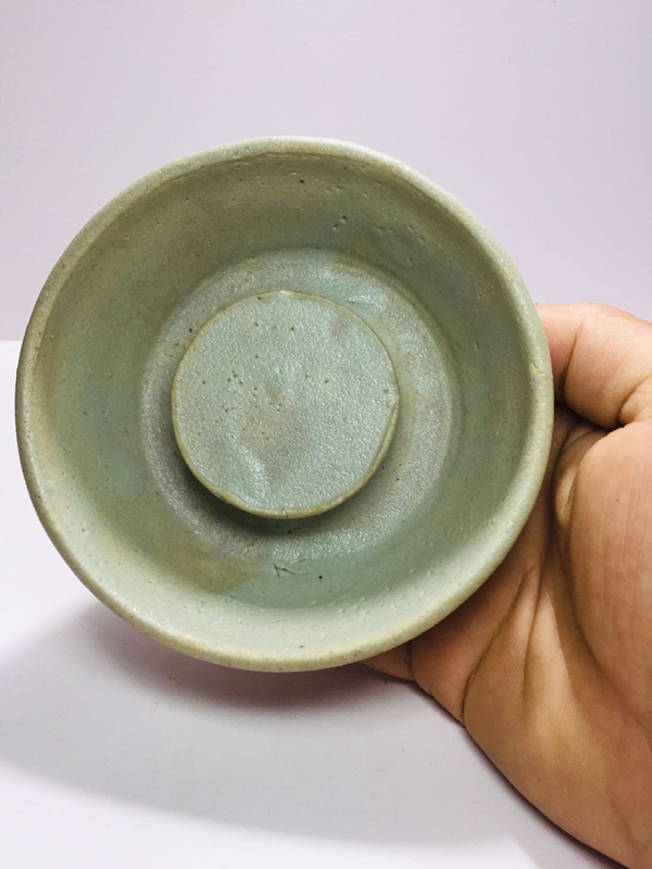 古玩陶瓷元明龍泉釉盞托座拍賣,當前價格2500元