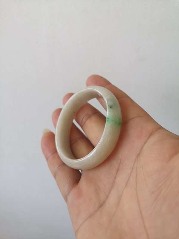 古玩玉器翡翠鐲拍賣,當前價格580元