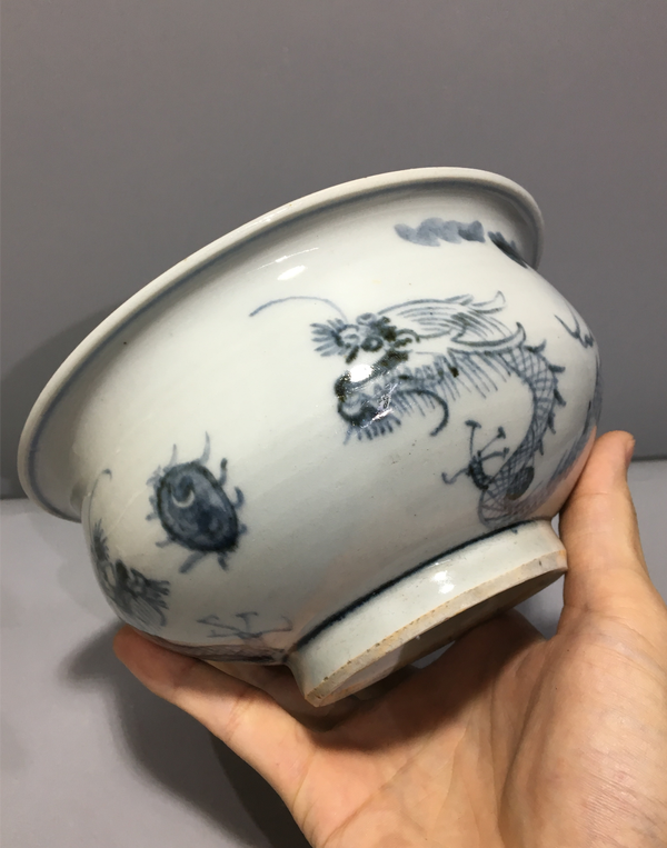 古玩陶瓷清代龍紋圈足爐拍賣,當前價格3000元