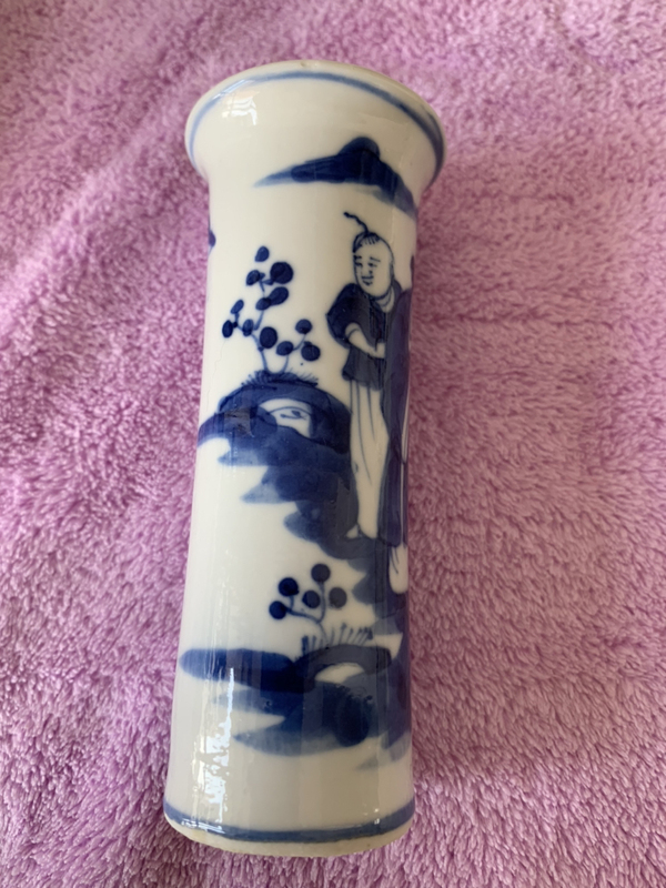 古玩陶瓷人物紋青花花觚拍賣，當(dāng)前價(jià)格3500元