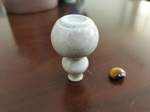 古玩陶瓷晚清紅哥釉小葫蘆瓶拍賣(mài)，當(dāng)前價(jià)格300元