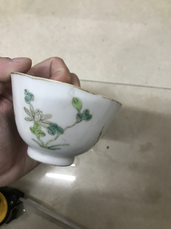 古玩陶瓷花卉紋粉彩花口蓋杯拍賣，當(dāng)前價格268元