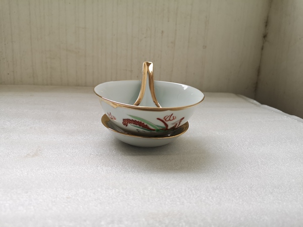 古玩陶瓷印花龍鳳紋描金餐具拍賣,當(dāng)前價(jià)格298元