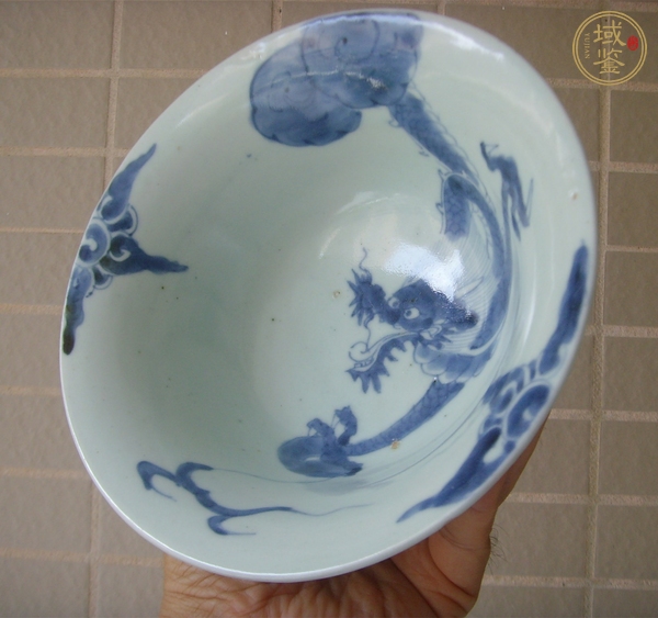 古玩陶瓷龍紋青花碗真品鑒賞圖