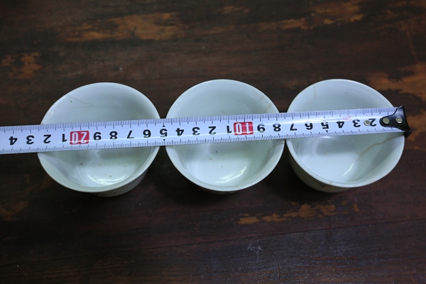 古玩陶瓷粉彩梅花紋杯3個(gè)拍賣，當(dāng)前價(jià)格138元