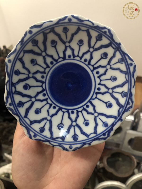 古玩陶瓷創匯·青花花卉紋小高足盤真品鑒賞圖
