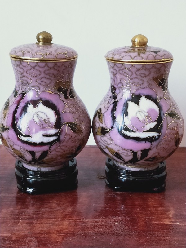 古玩轉(zhuǎn)賣景泰藍(lán)掐絲琺瑯彩蓋罐拍賣,當(dāng)前價(jià)格199元