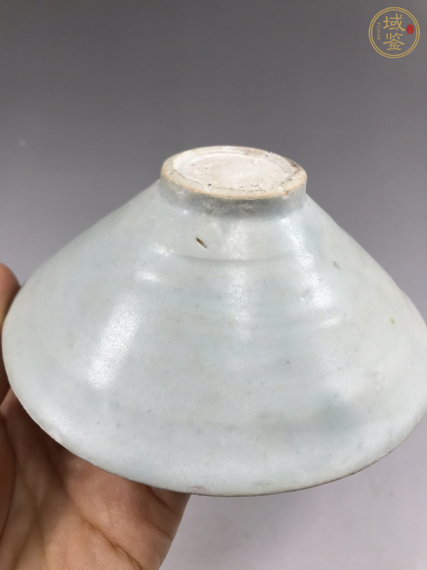 古玩陶瓷湖田窯刻花斗笠茶盞真品鑒賞圖