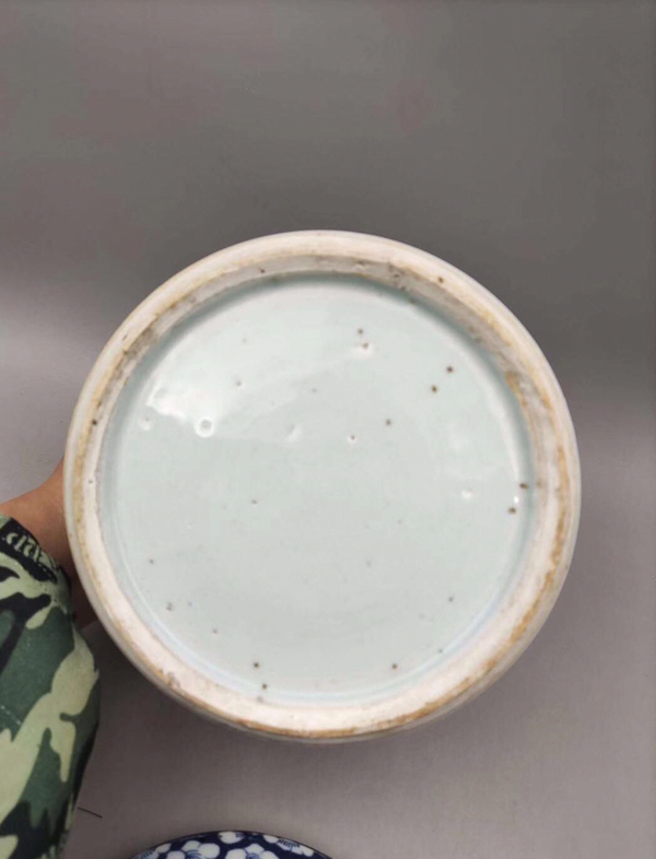 古玩陶瓷(精美細路)青花留白冰梅紋蓋缸拍賣,當前價格6888元