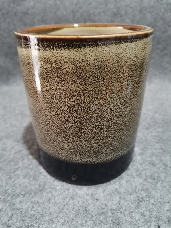 古玩陶瓷磁州窯褐釉窯變筆筒拍賣,當(dāng)前價(jià)格500元