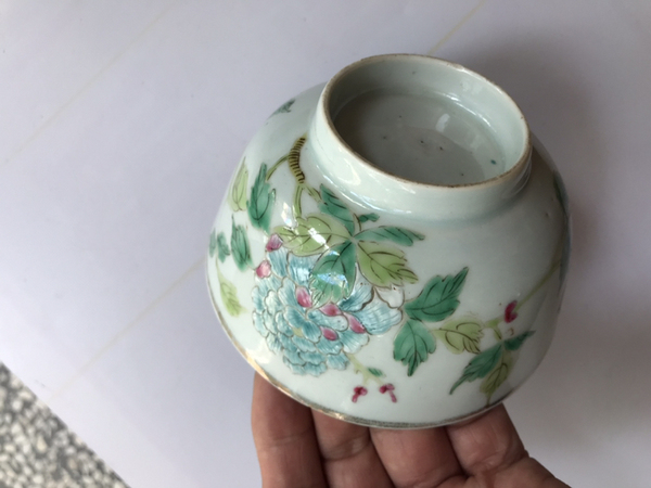 古玩陶瓷清晚期粉彩花卉紋吉祥如意碗拍賣,當(dāng)前價(jià)格2169元