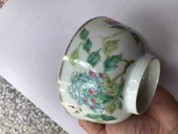 古玩陶瓷清晚期粉彩花卉紋吉祥如意碗拍賣,當(dāng)前價(jià)格2169元