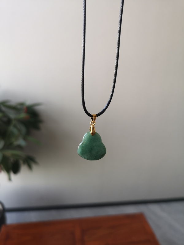 古玩玉器翠佛公拍賣,當前價格220元