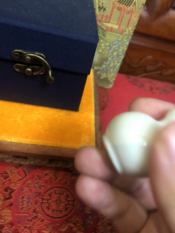 古玩陶瓷清早康熙甜白釉葫蘆小賞瓶拍賣(mài)，當(dāng)前價(jià)格1660元