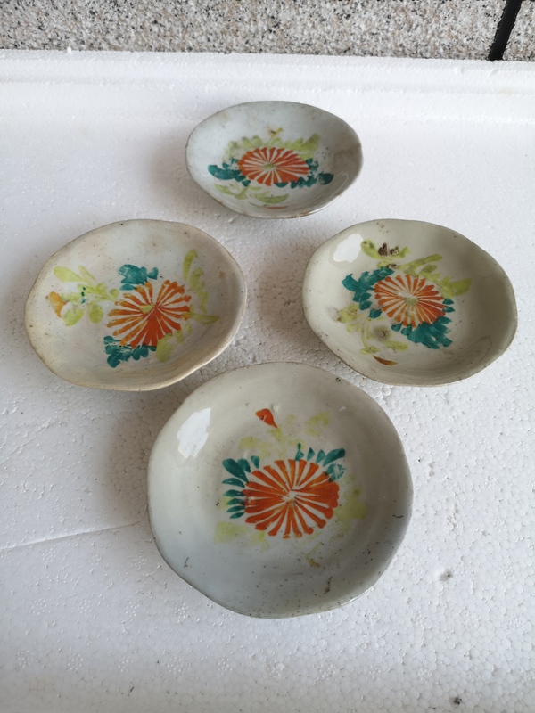 古玩陶瓷花卉紋彩繪盤拍賣,當前價格398元