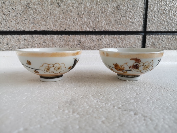 古玩陶瓷喜上眉梢碗拍賣,當前價格260元