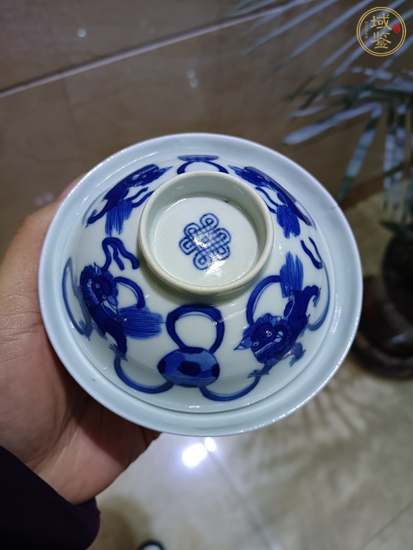 古玩陶瓷青花蓋碗真品鑒賞圖