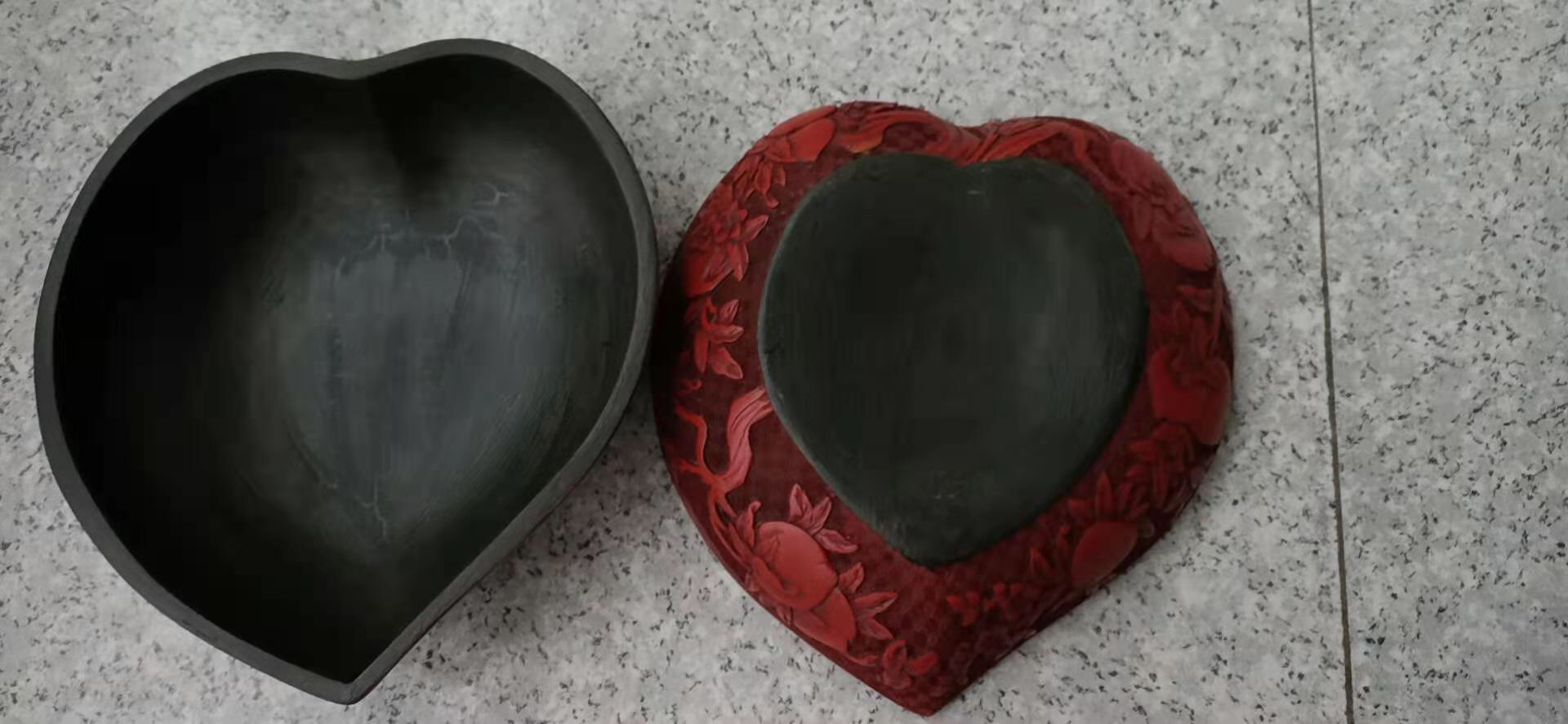 中国美術 唐物 古漆器 木胎紅漆線彫 仙桃紋 桃型