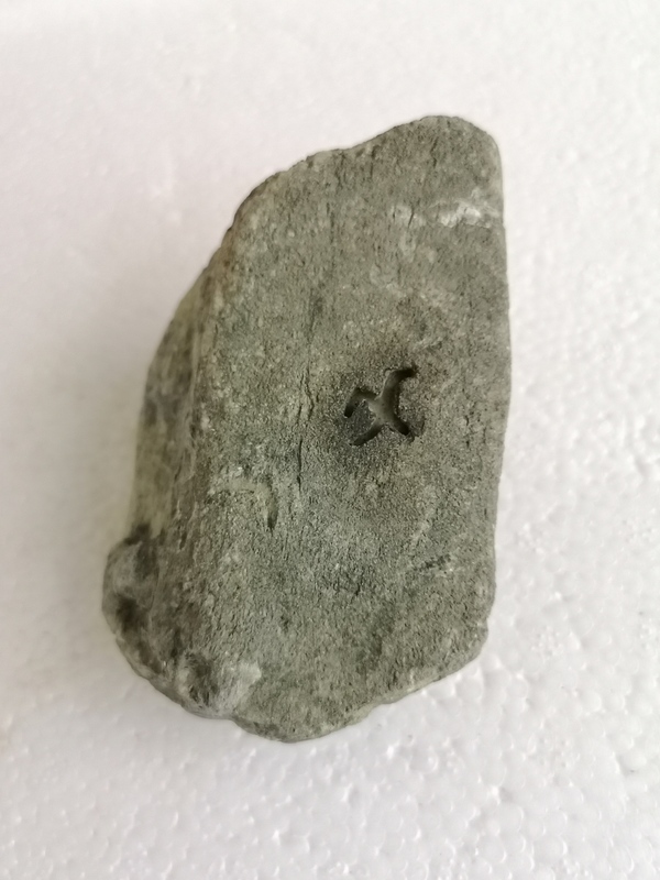 古玩玉器翡翠原石拍賣,當(dāng)前價(jià)格456元