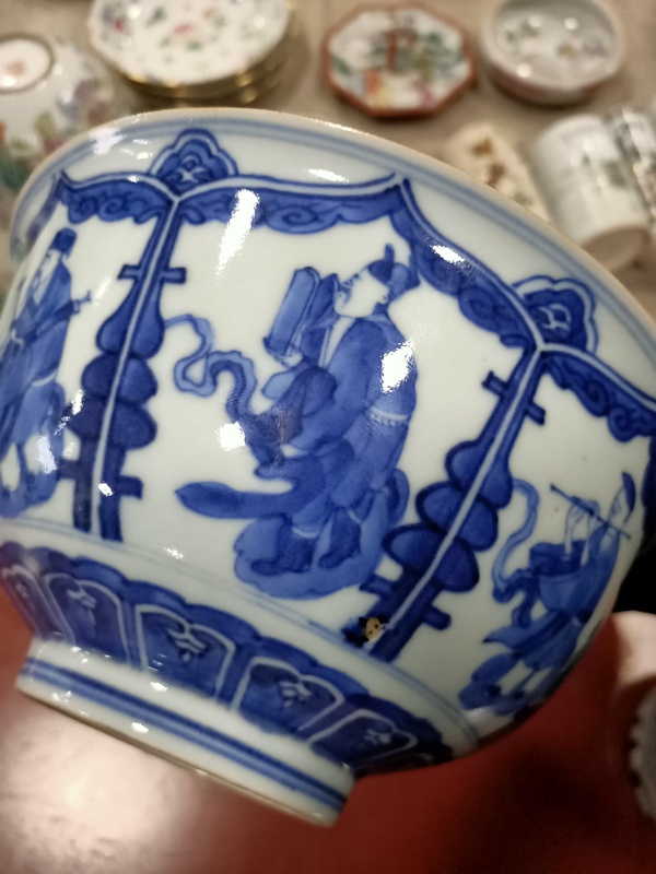 古玩陶瓷晚清青花八仙碗拍賣,當(dāng)前價(jià)格16888元