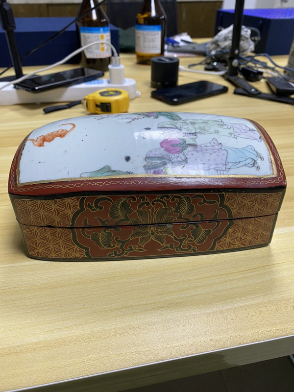 古玩陶瓷蘇州文物商店庫出 漆器鑲嵌粉彩瓷器蓋盒拍賣,當前價格980元