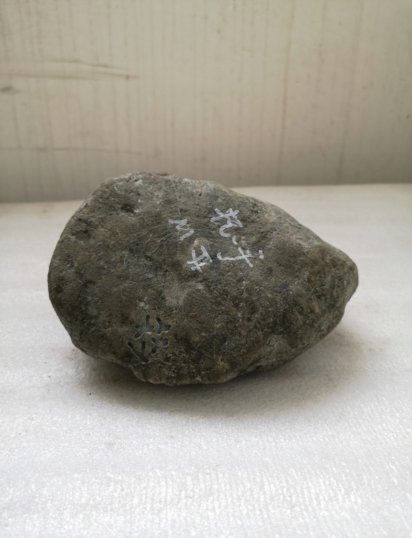古玩玉器翡翠原石拍賣,當(dāng)前價(jià)格750元
