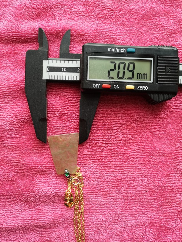 古玩玉器翡翠牌拍賣,當前價格298元