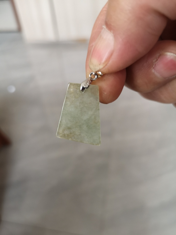 古玩玉器翡翠牌拍賣,當前價格298元
