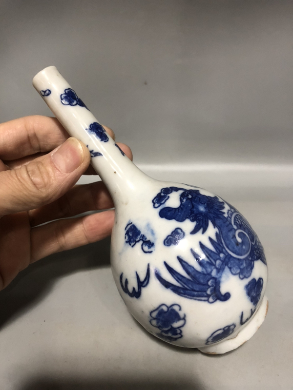 古玩陶瓷鳳紋青花膽瓶拍賣,當(dāng)前價格688元
